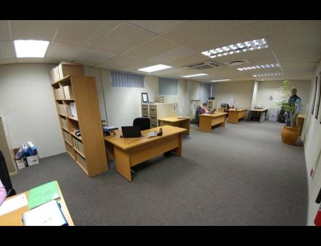 2,939M² OFFICE TO LET IN TYGER VALLEY